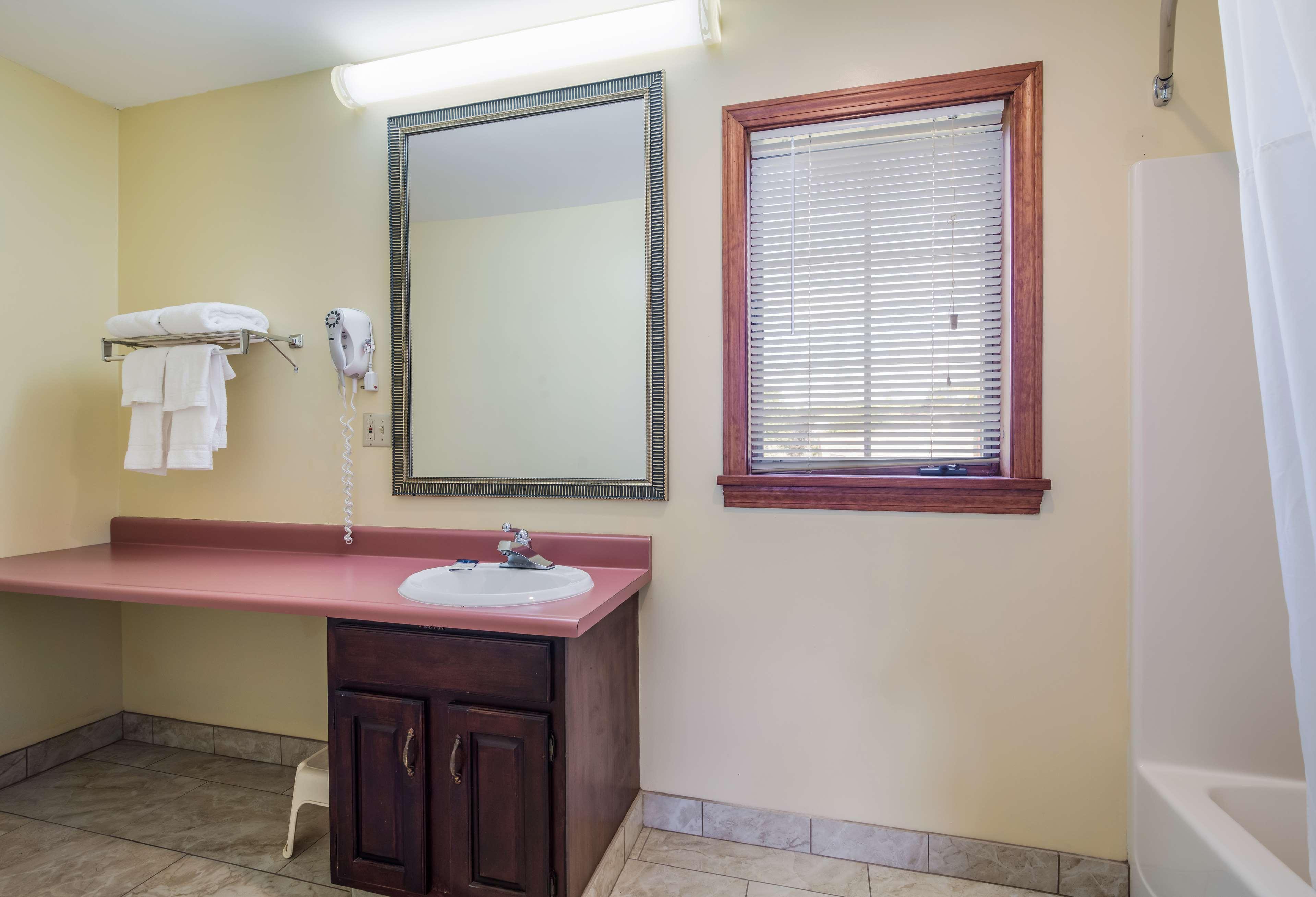 Americas Best Value Portland 2* Scarborough